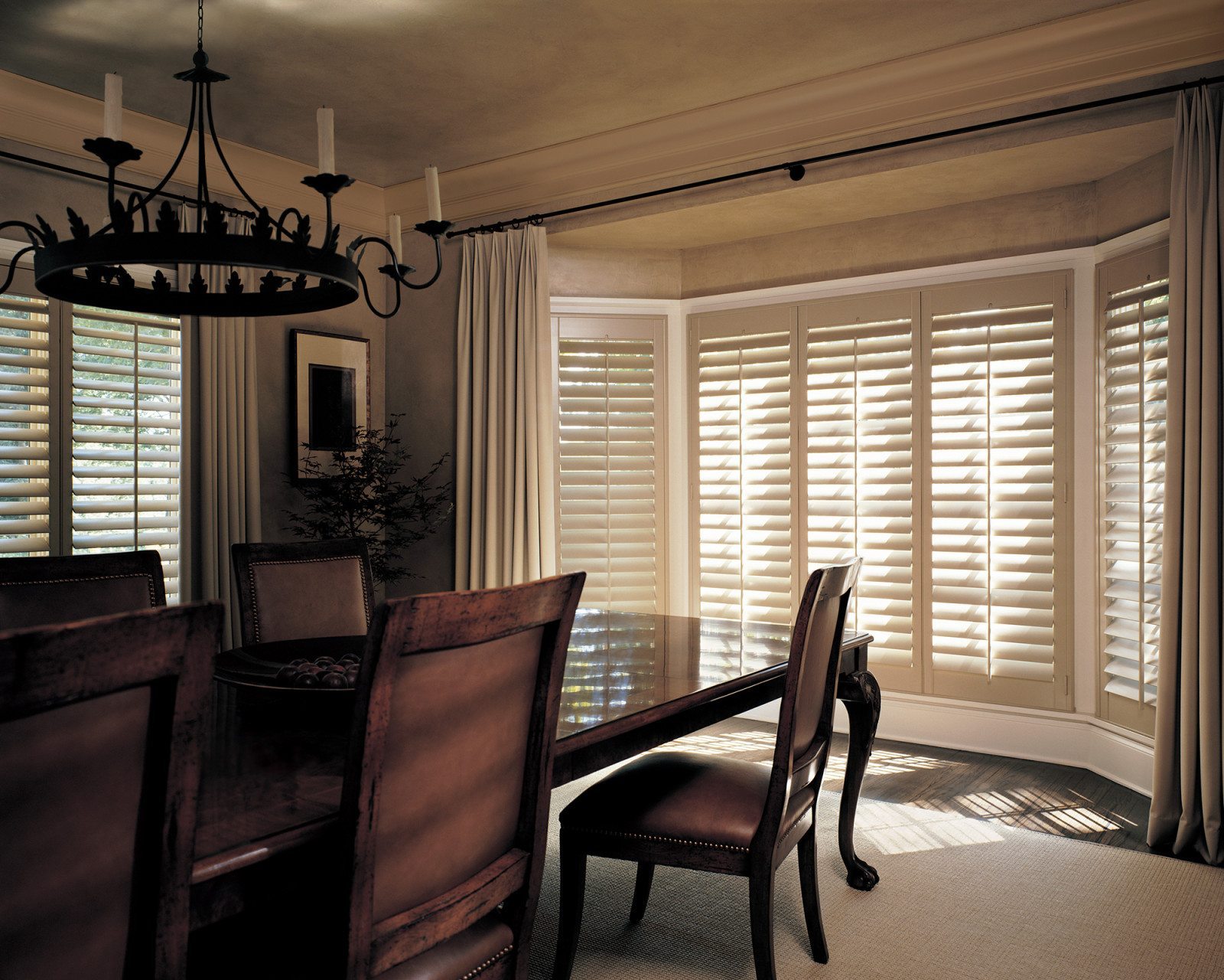 Hunter Douglas Wood Shutters Innovative Openings